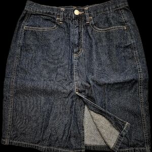 Banana Republic denim skirt.